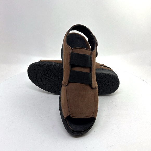 ‎Dolores - Picture 1 of 2